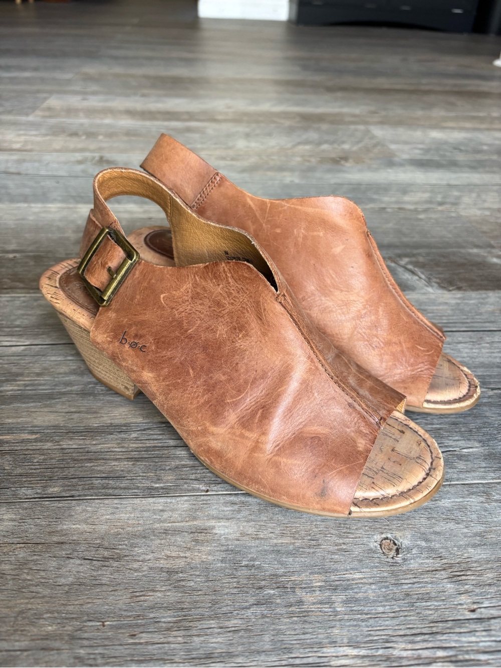 b.o.c. Women's Tan Leather Open-Back Sling Mules